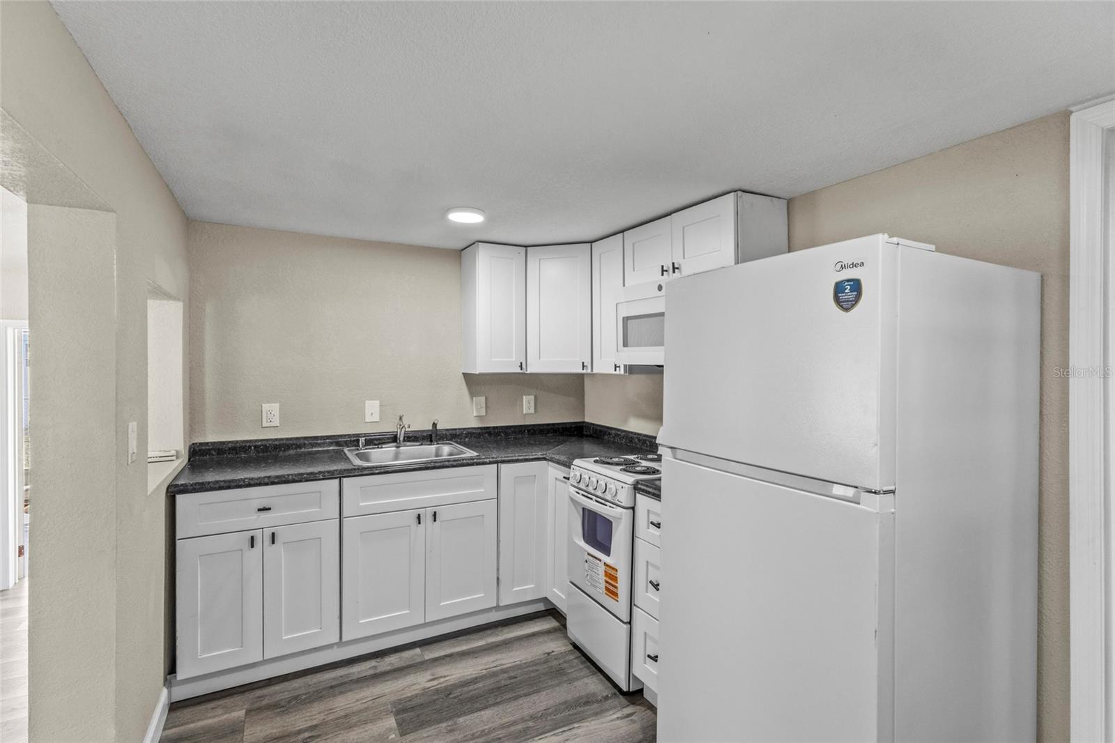 Image 8 of 21 For 1707 Scotties Place