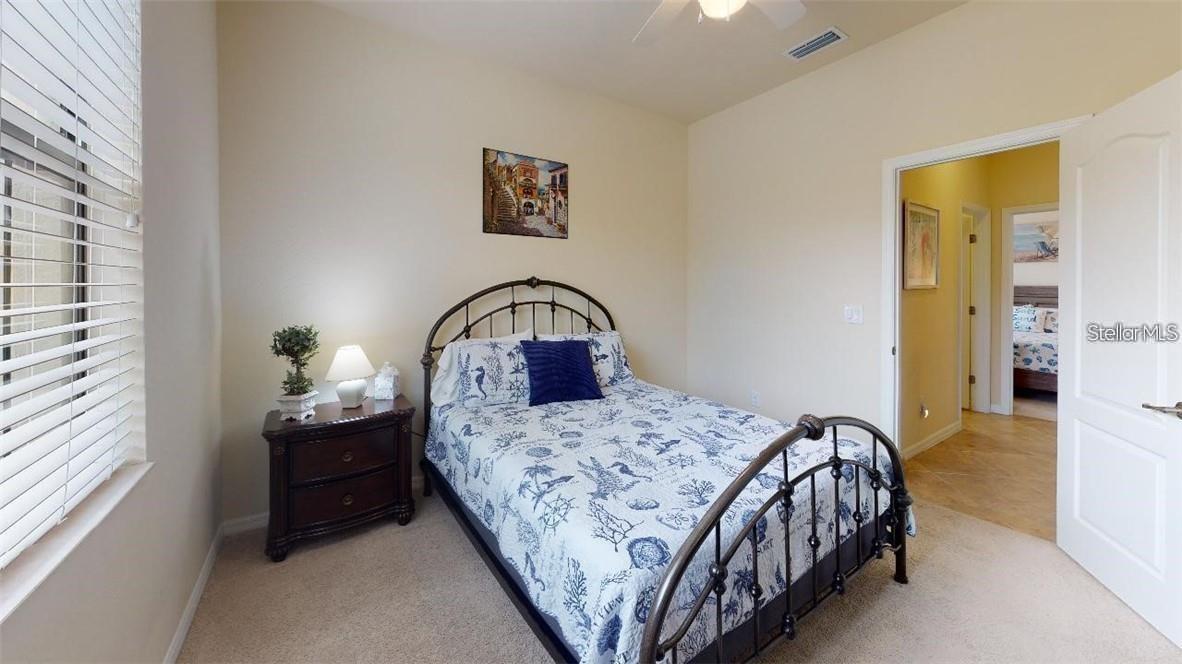 Image 21 of 45 For 12659 Richezza Drive