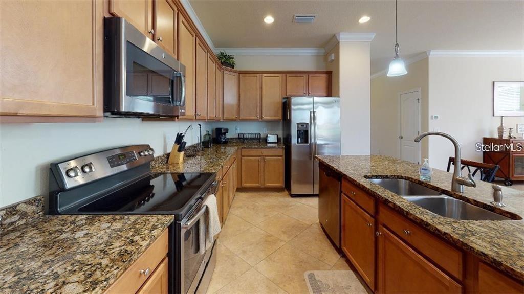 Image 7 of 45 For 12659 Richezza Drive