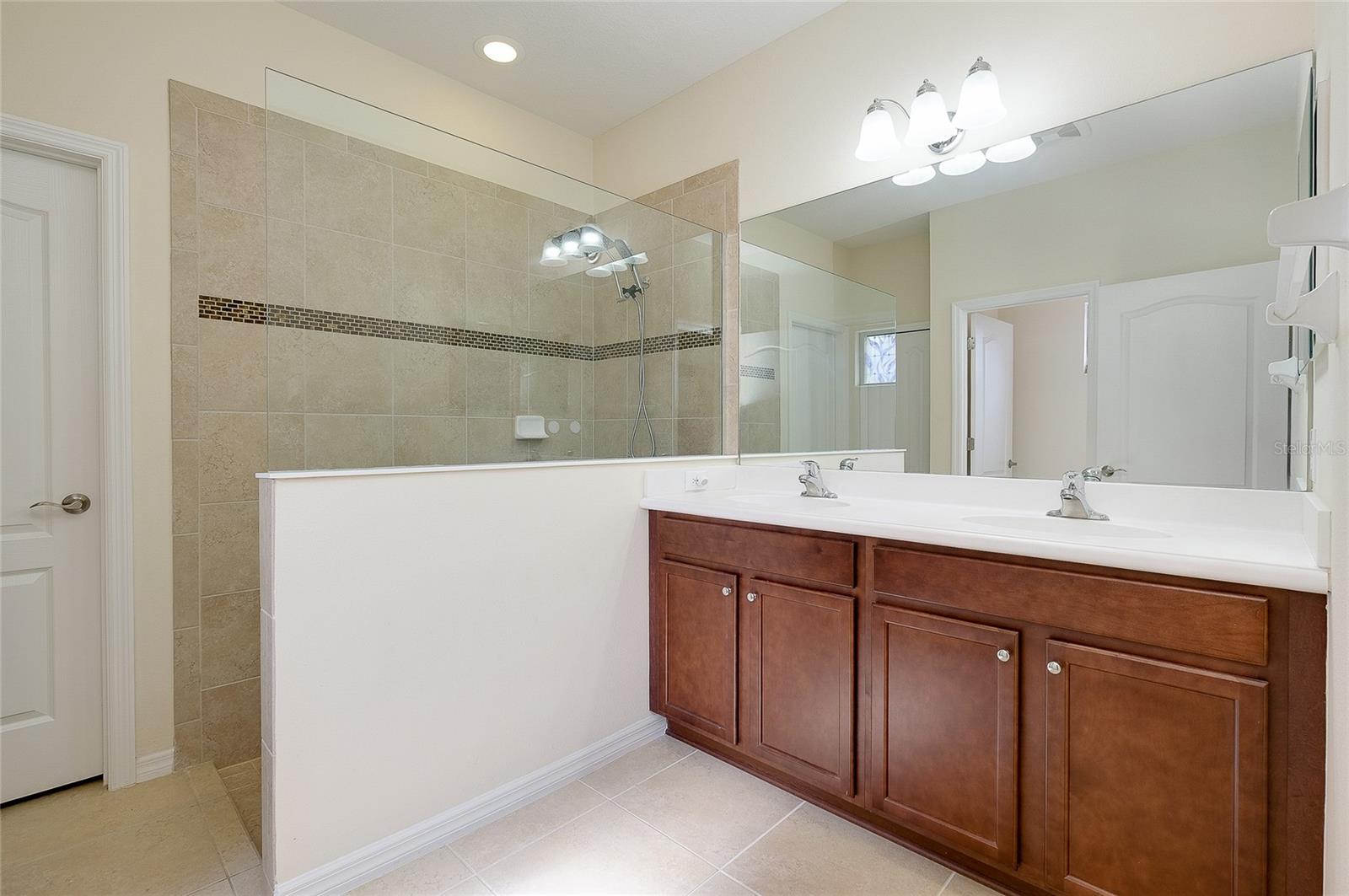 Image 25 of 87 For 228 Acerno Drive