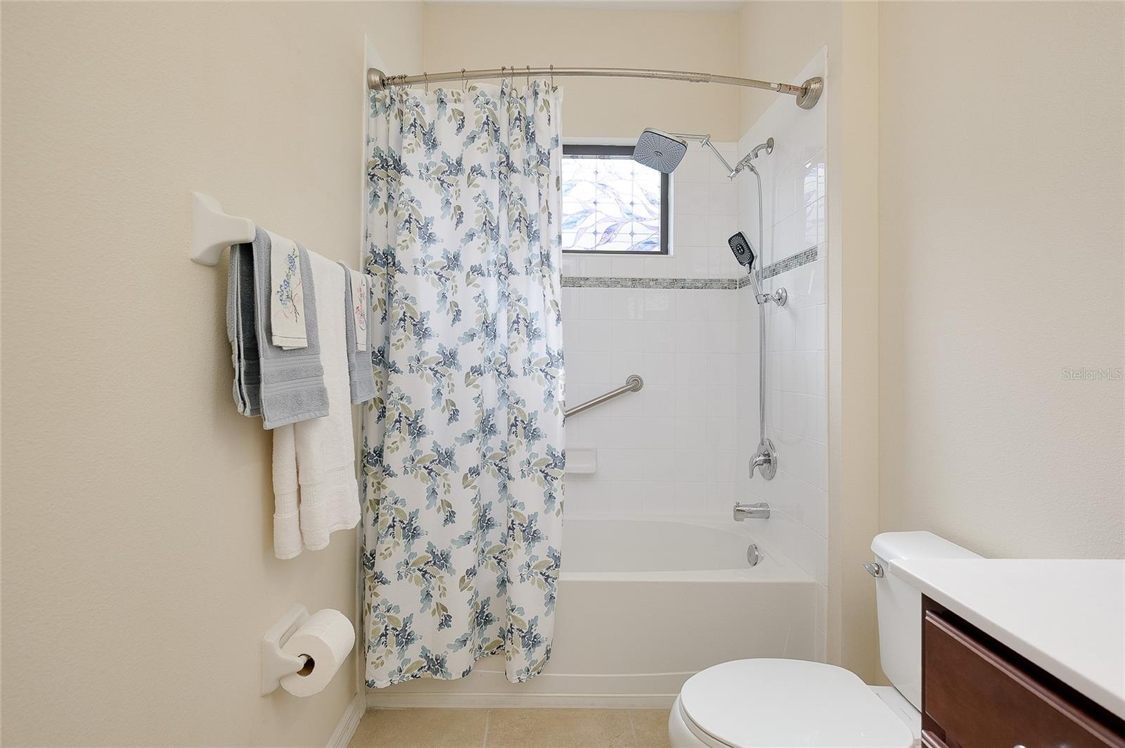 Image 31 of 87 For 228 Acerno Drive