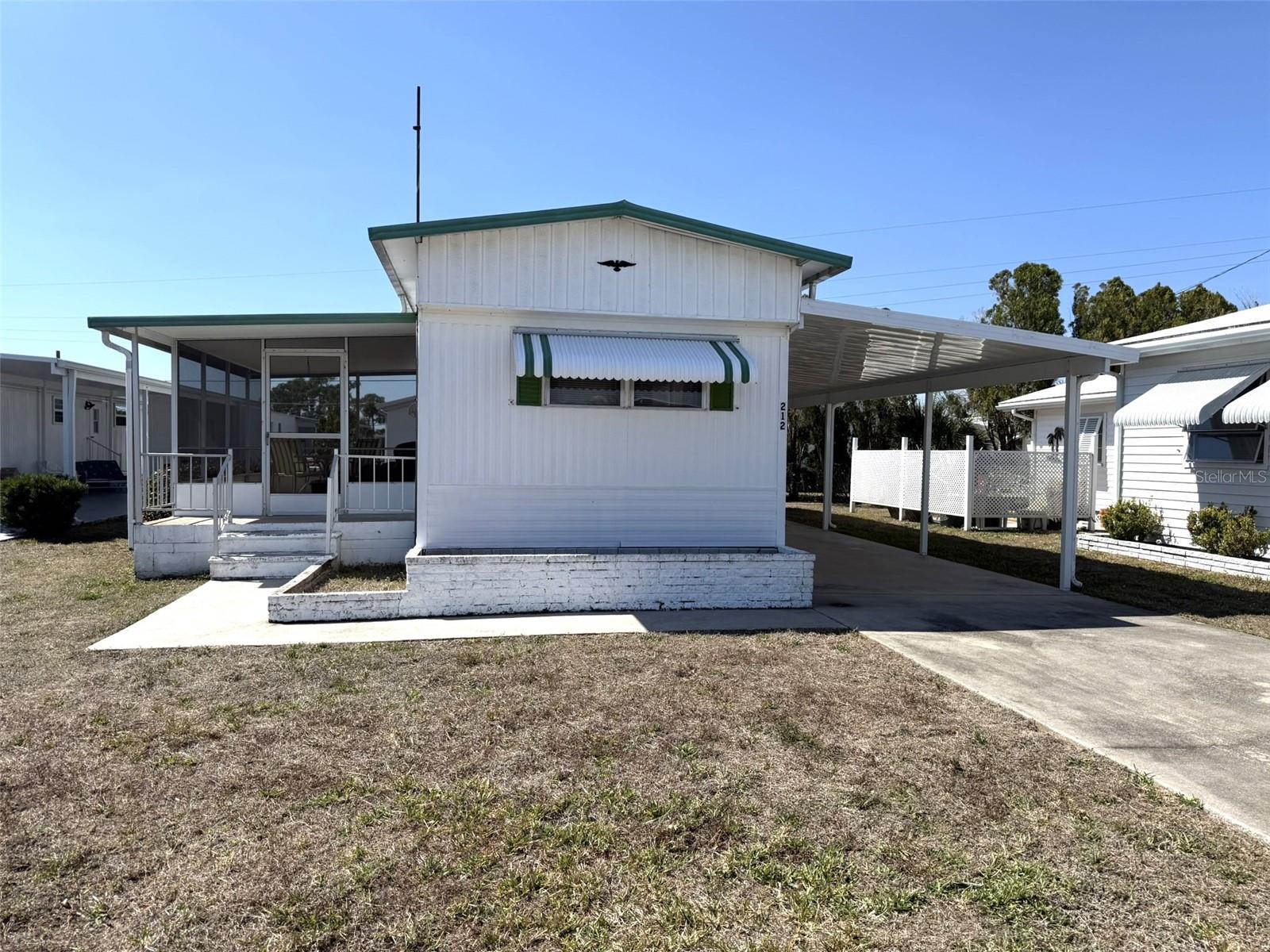 Image 3 of 42 For 212 Wolverine Avenue