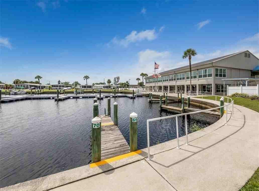 Image 31 of 42 For 212 Wolverine Avenue