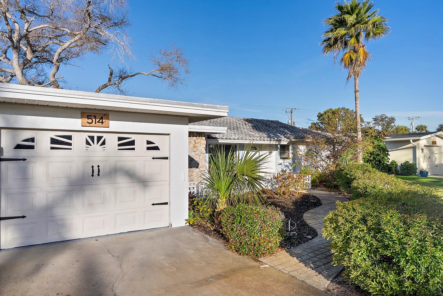 Details for 514 Harbor Drive S, VENICE, FL 34285