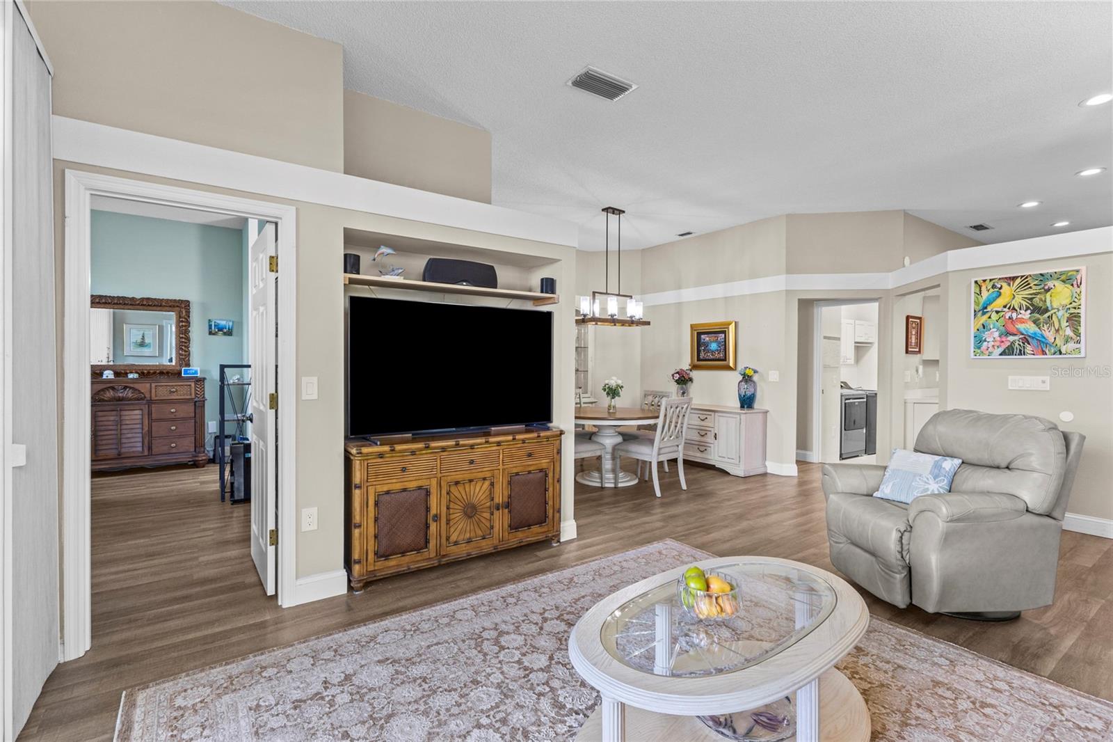 Image 10 of 41 For 526 Catalina Isles Circle