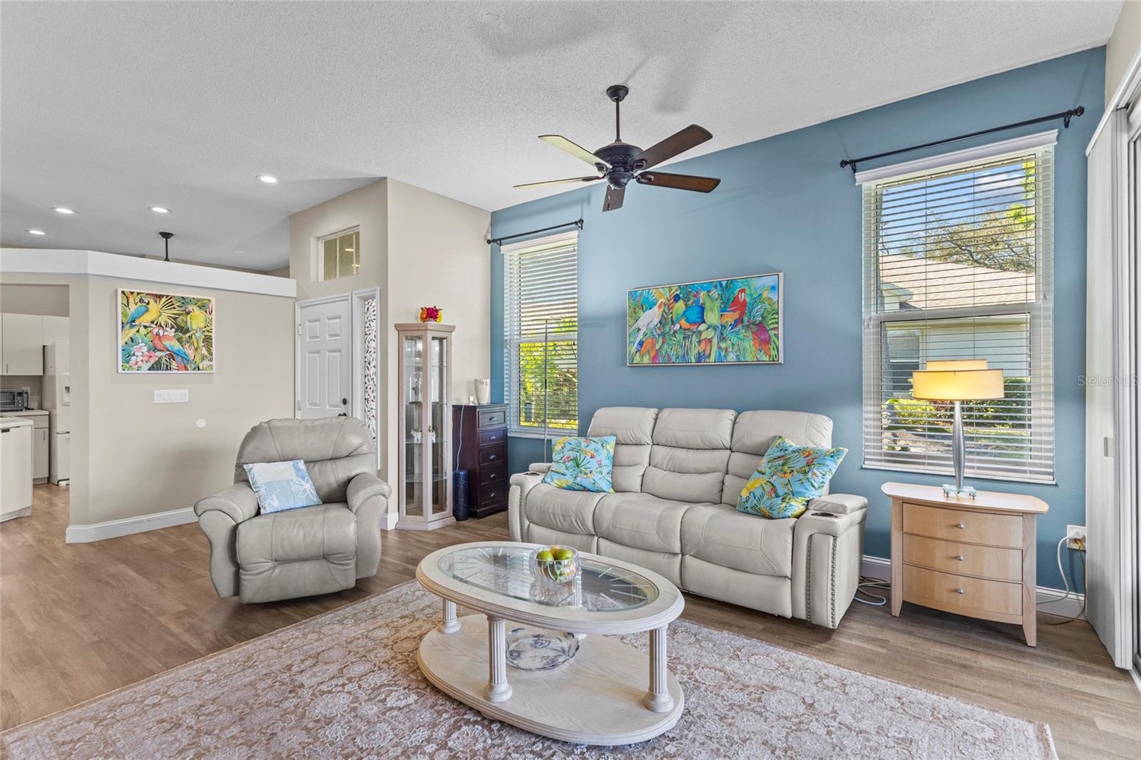 Image 7 of 41 For 526 Catalina Isles Circle