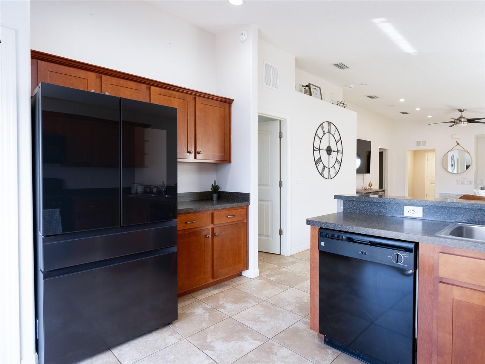 Image 11 of 32 For 4835 San Ortebello Drive