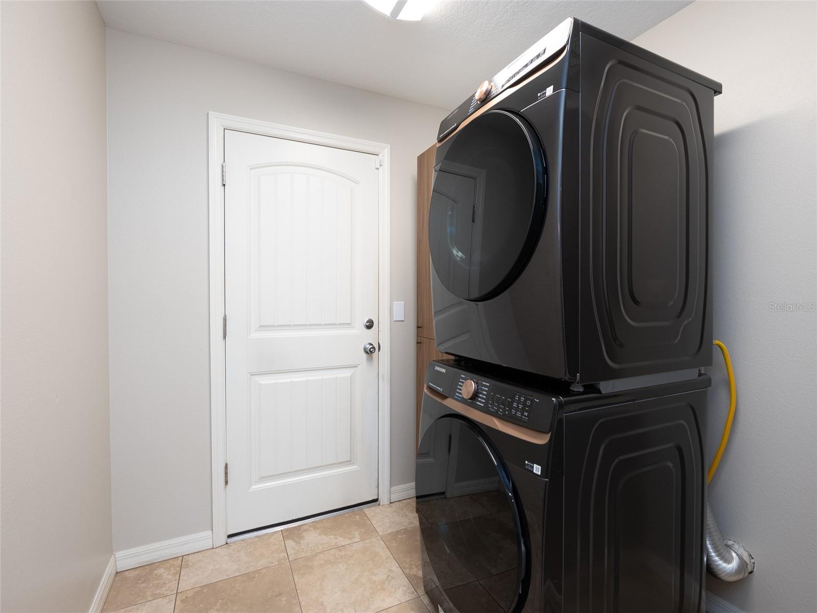 Image 21 of 32 For 4835 San Ortebello Drive