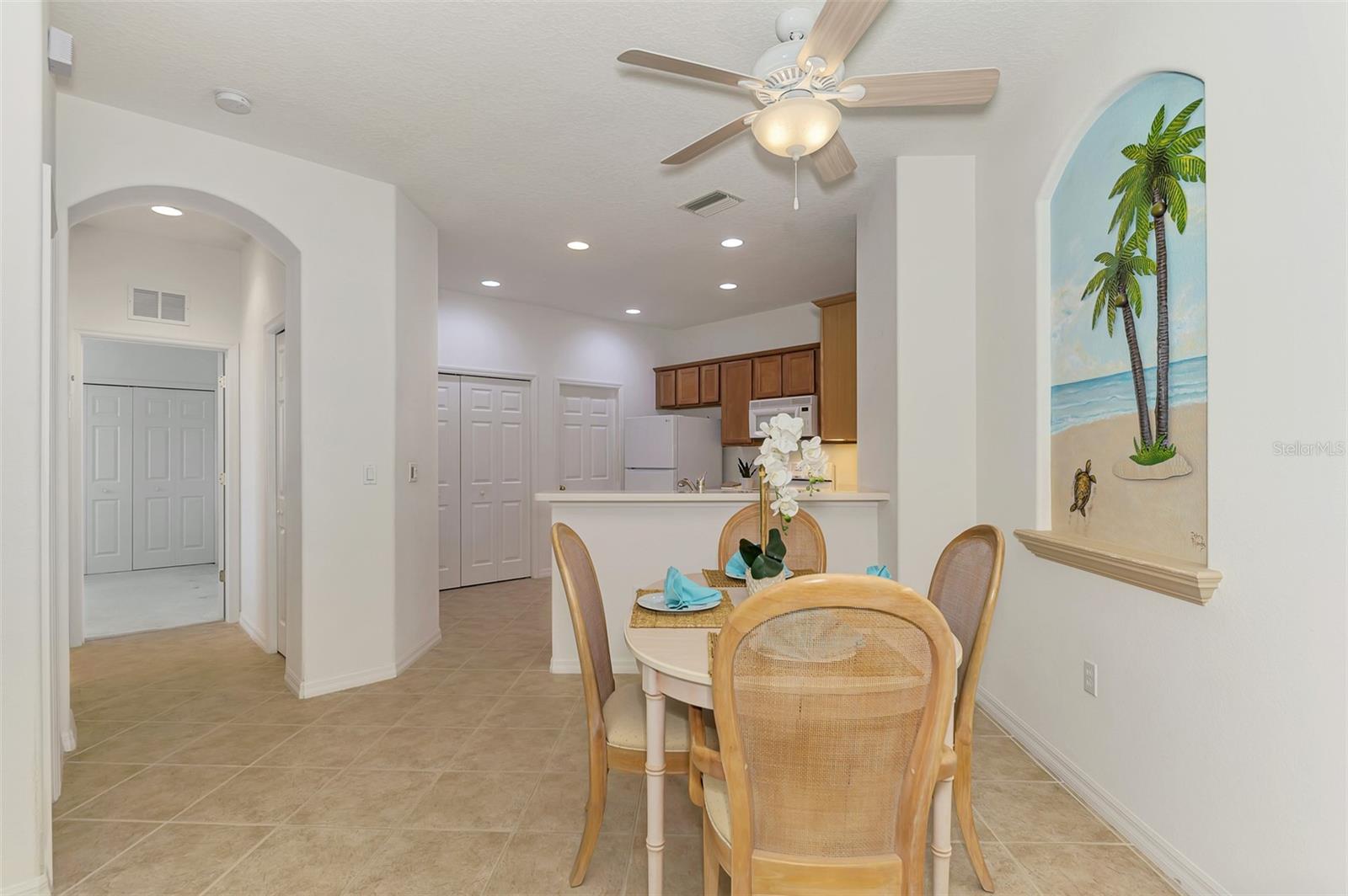 Image 20 of 95 For 9367 Carnaby Drive