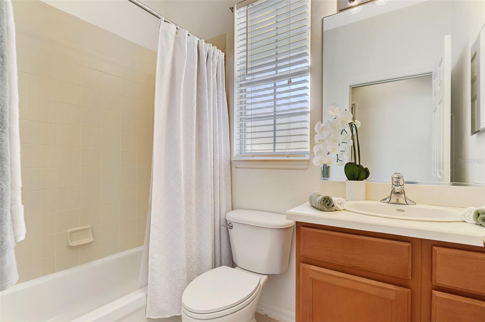 Image 38 of 95 For 9367 Carnaby Drive