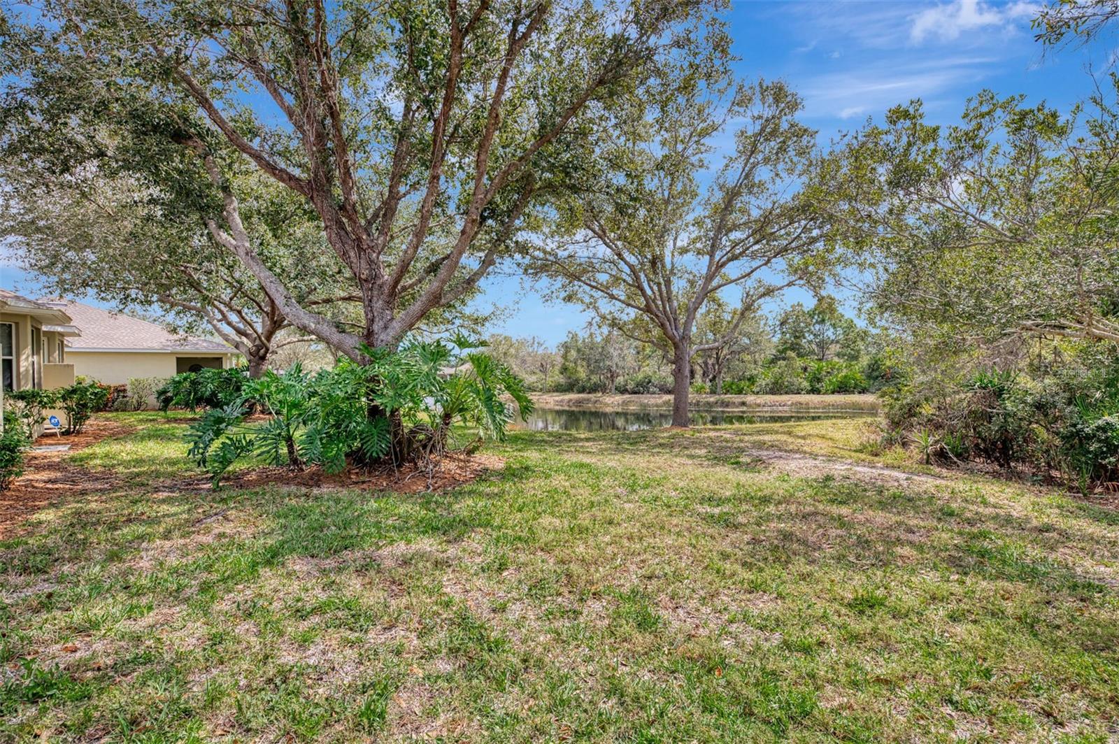 Image 43 of 95 For 9367 Carnaby Drive