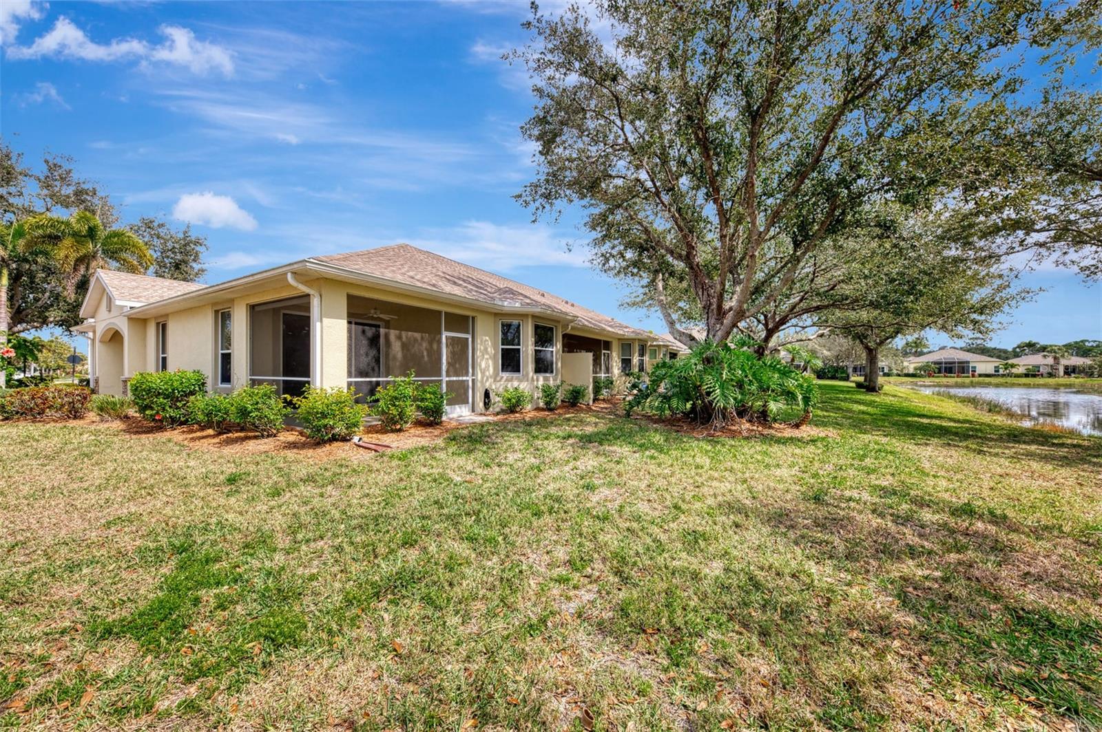 Image 45 of 95 For 9367 Carnaby Drive