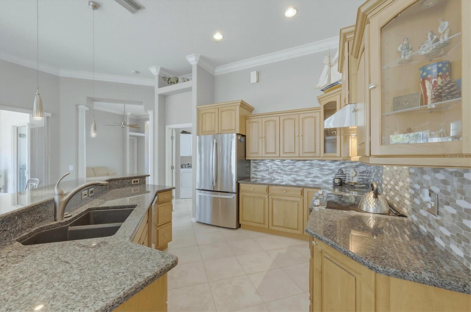 Image 8 of 38 For 4967 Wild Daisy Lane