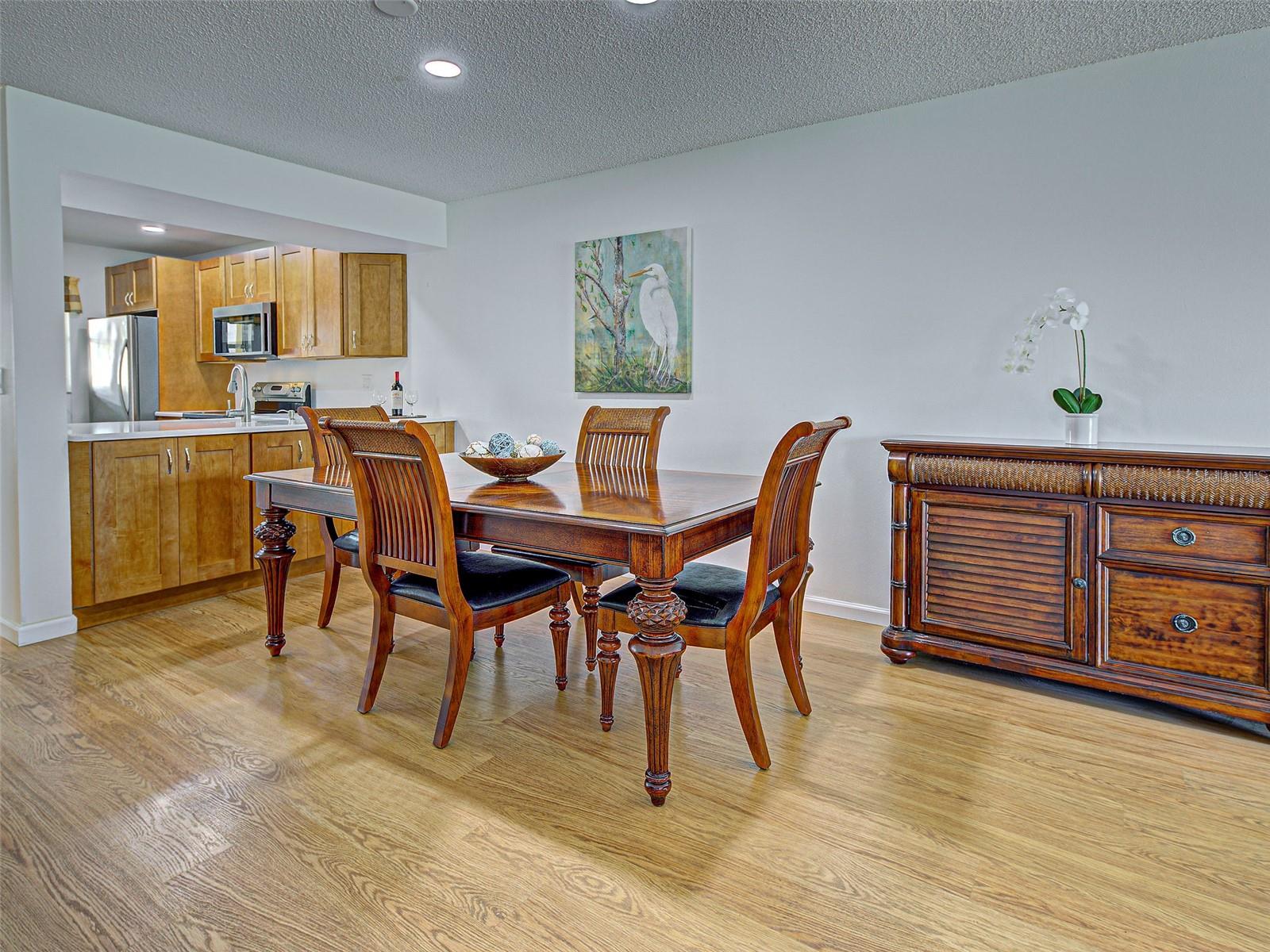 Image 10 of 52 For 414 Cerromar Circle S 152