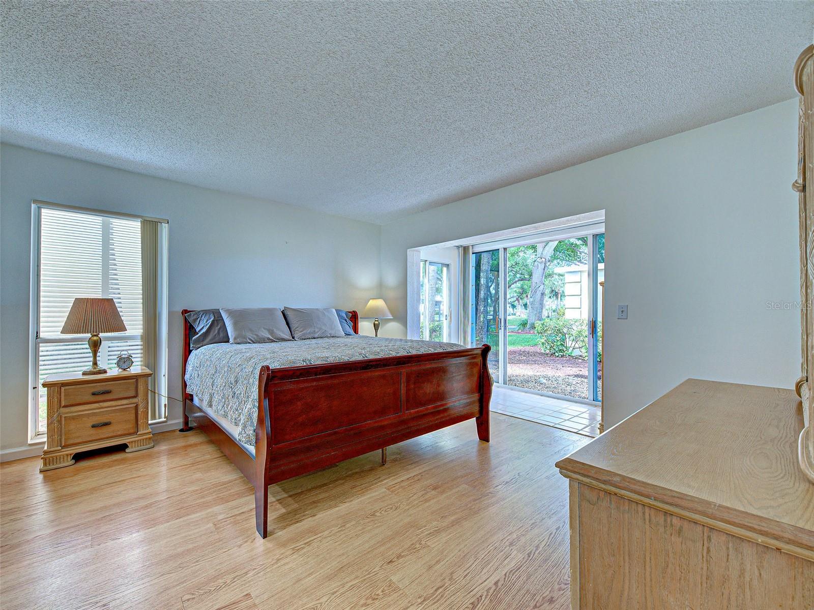 Image 18 of 52 For 414 Cerromar Circle S 152