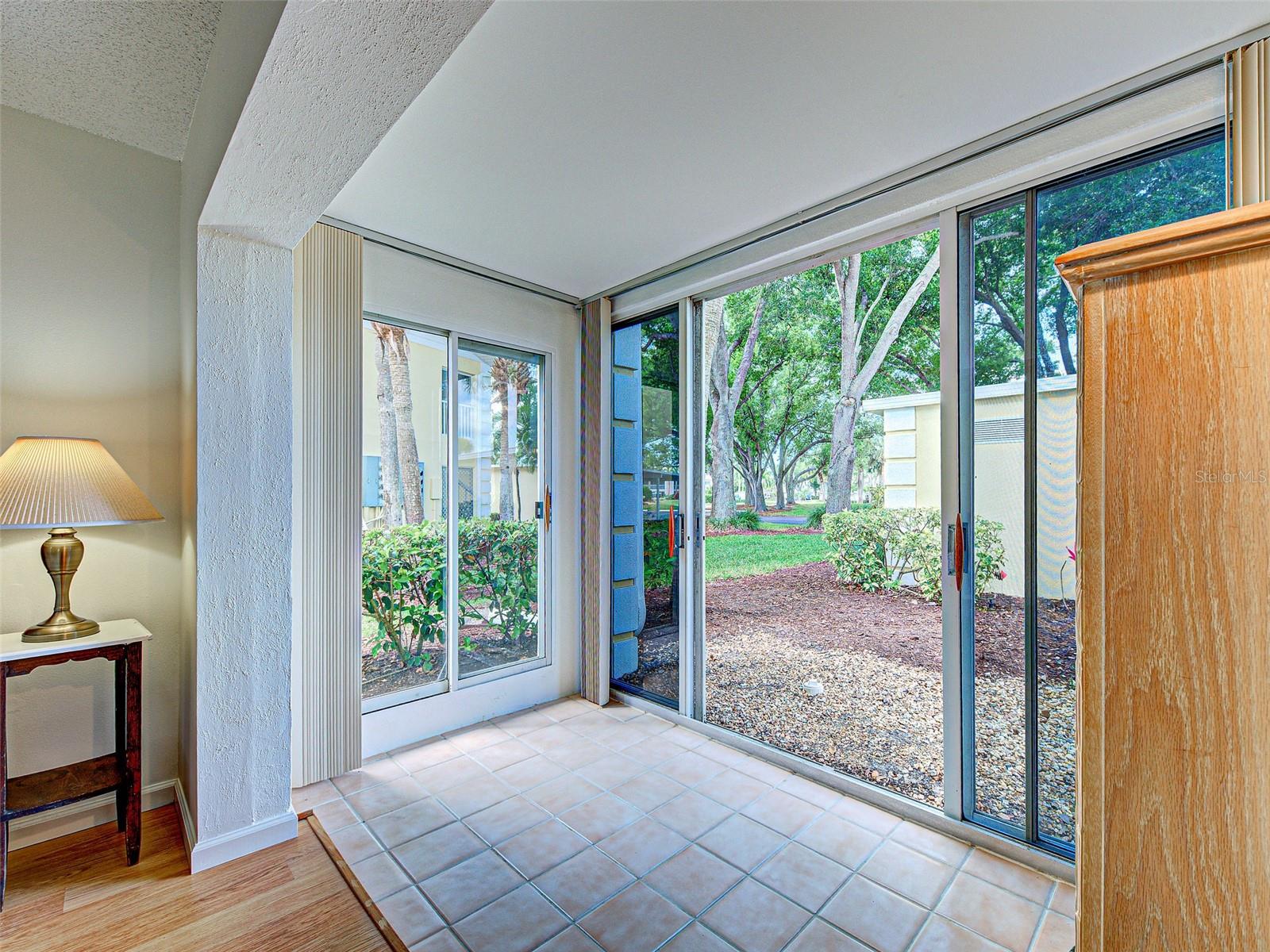 Image 21 of 52 For 414 Cerromar Circle S 152