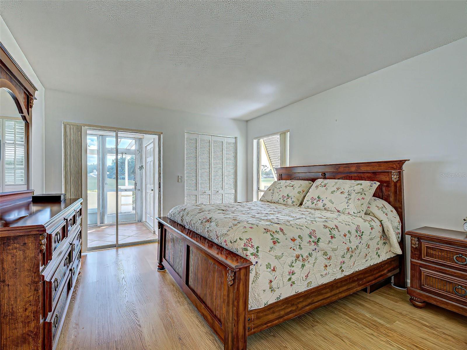 Image 28 of 52 For 414 Cerromar Circle S 152