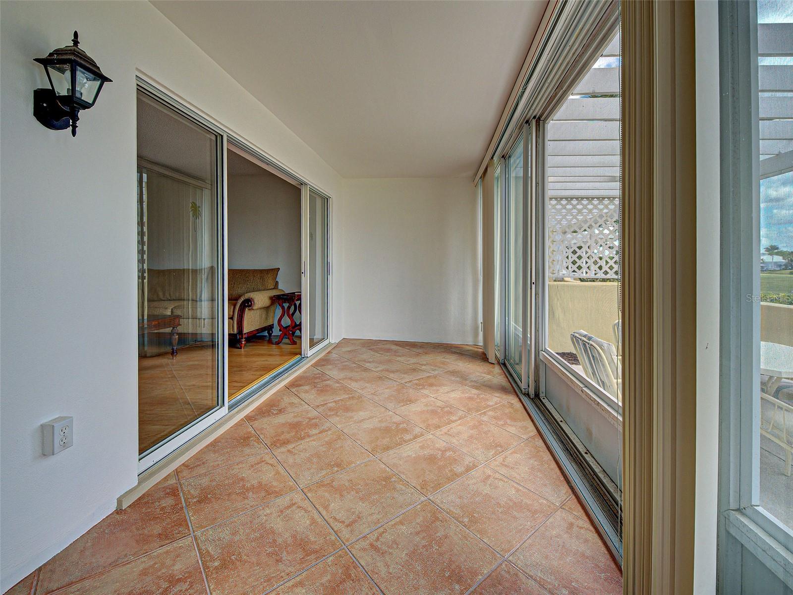 Image 33 of 52 For 414 Cerromar Circle S 152