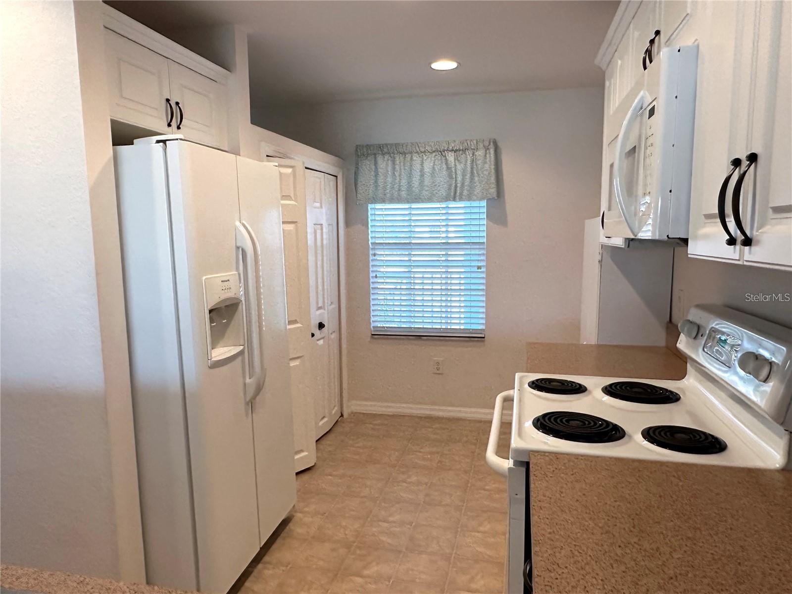 Image 4 of 30 For 5760 Sabal Trace Drive 202