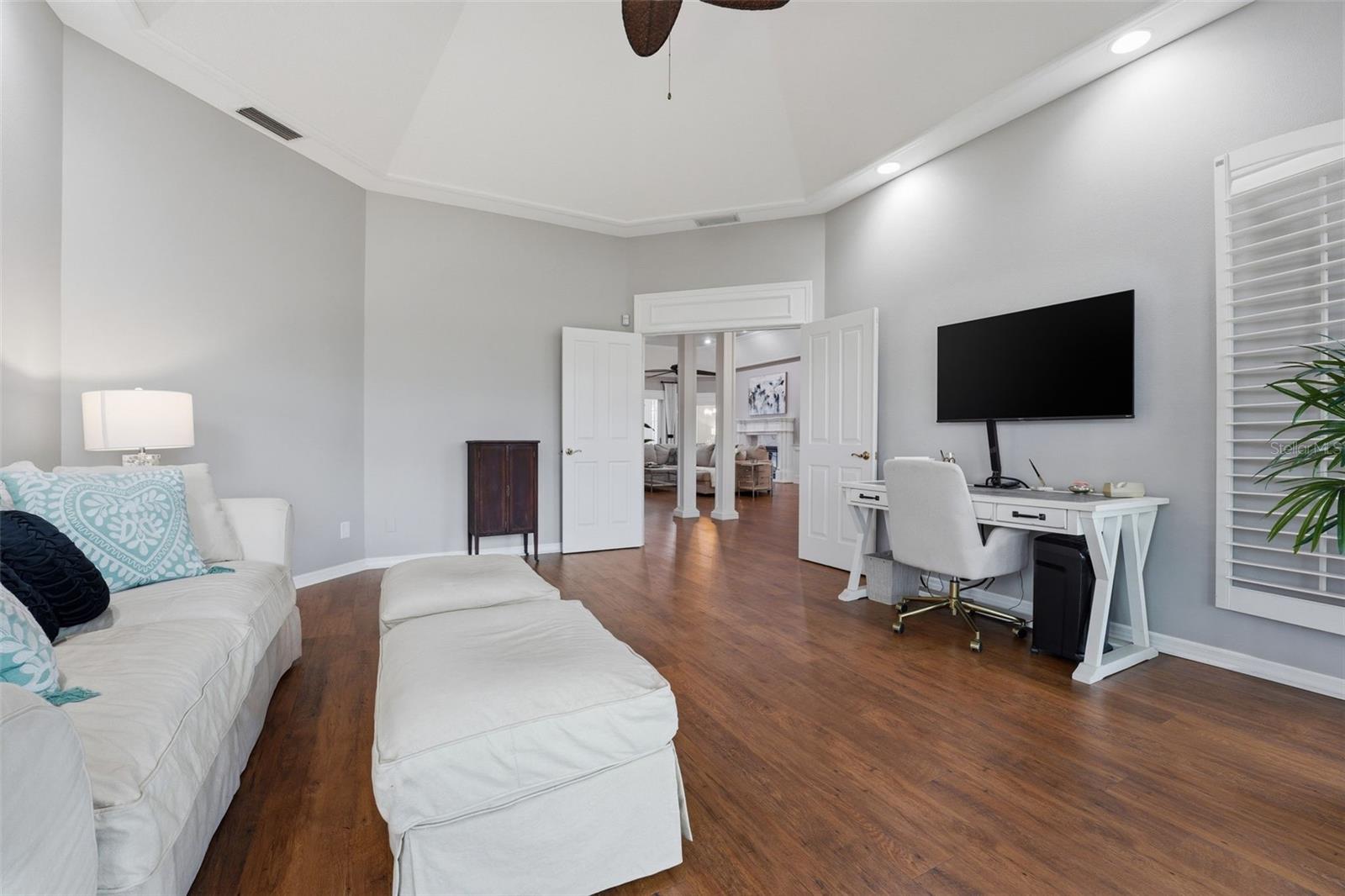 Image 19 of 93 For 434 Tremingham Way