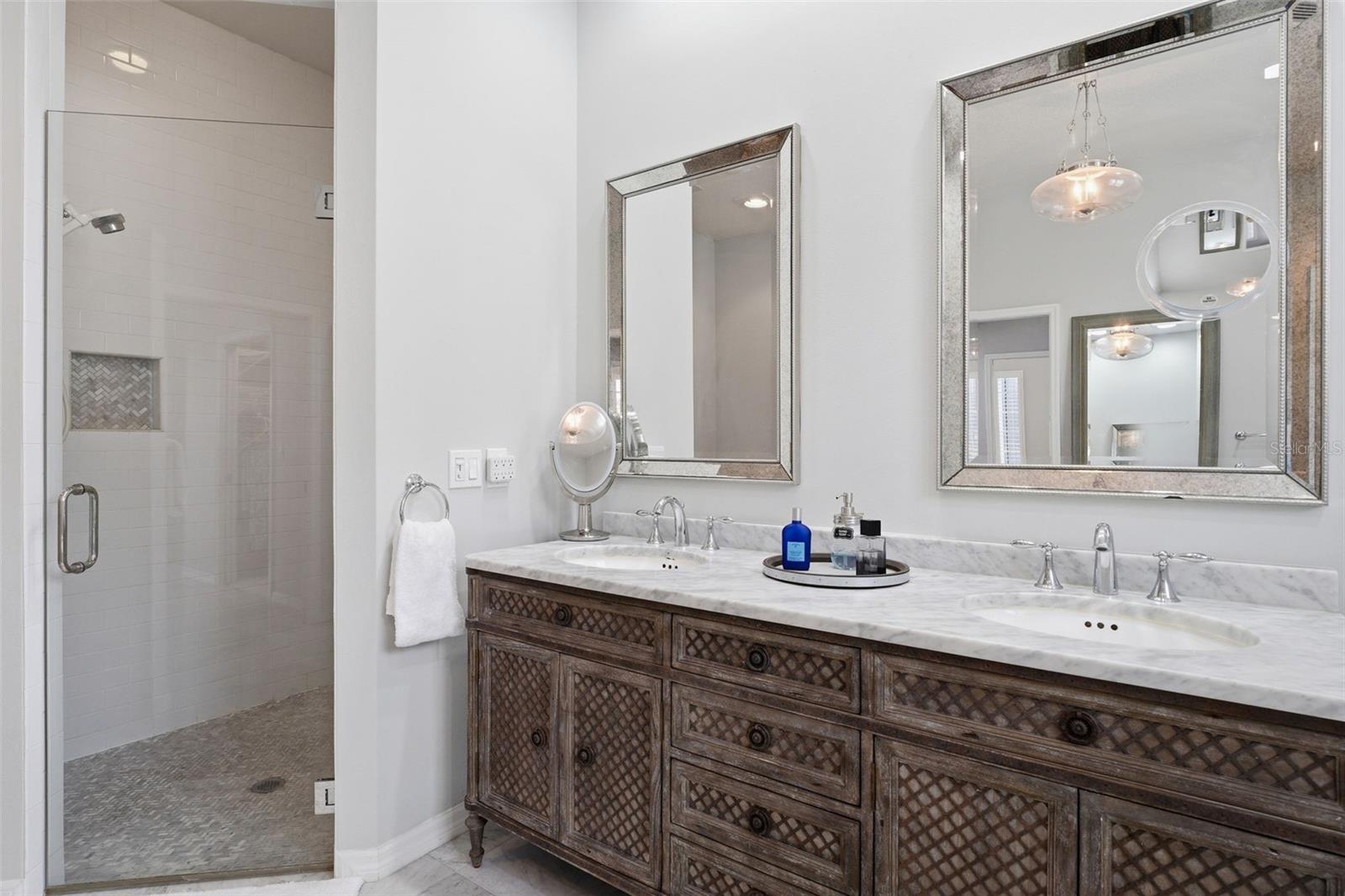 Image 33 of 93 For 434 Tremingham Way