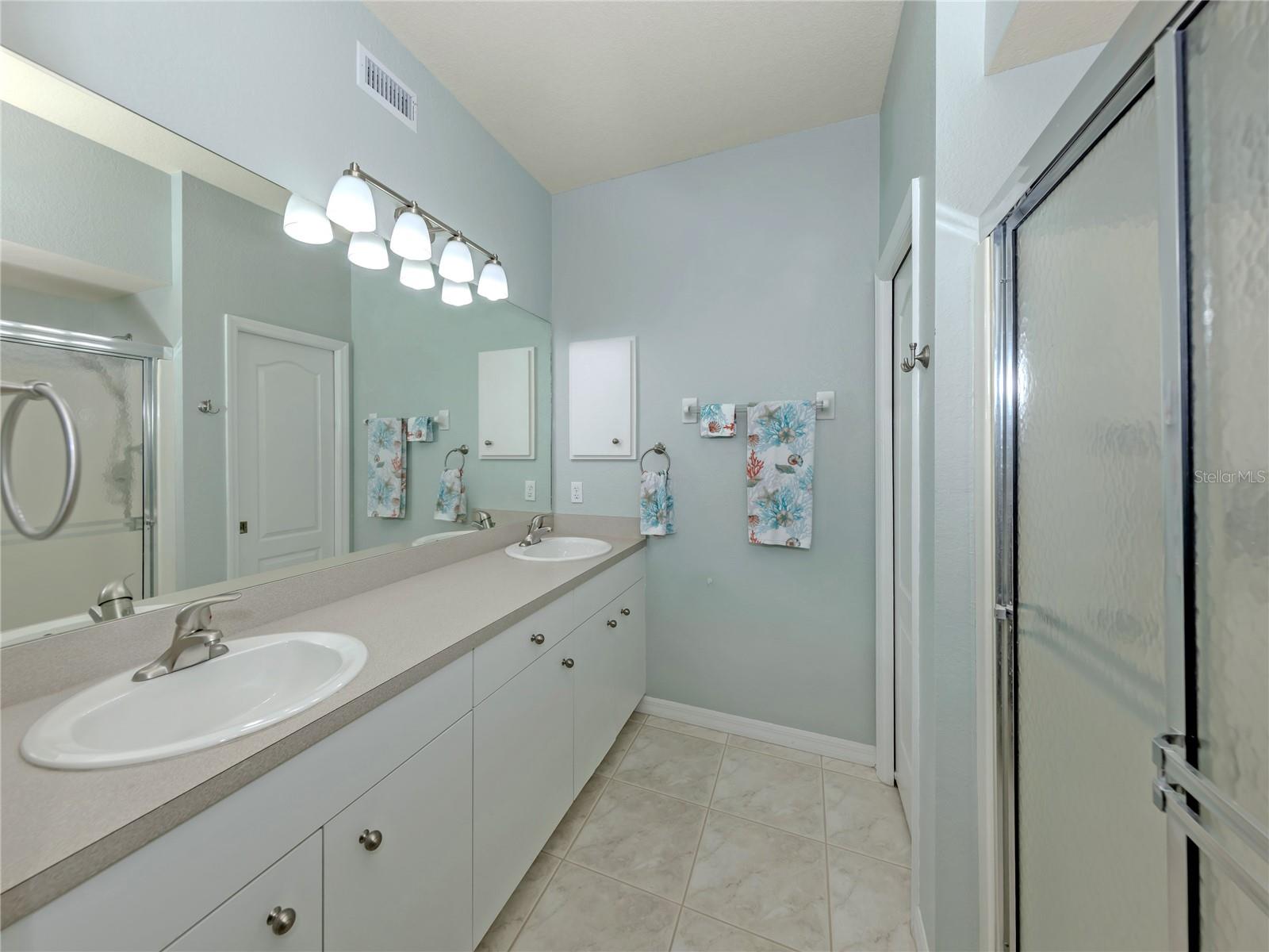 Image 13 of 29 For 902 Casa Del Lago Way 902