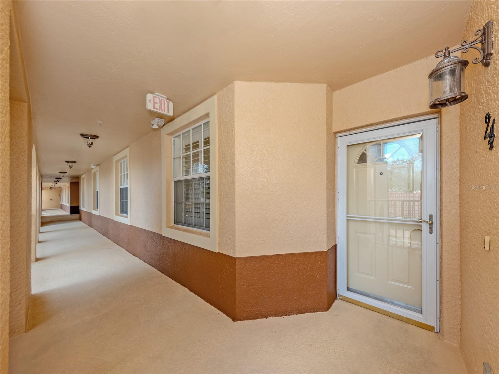 Image 6 of 38 For 1731 Auburn Lakes Drive 24