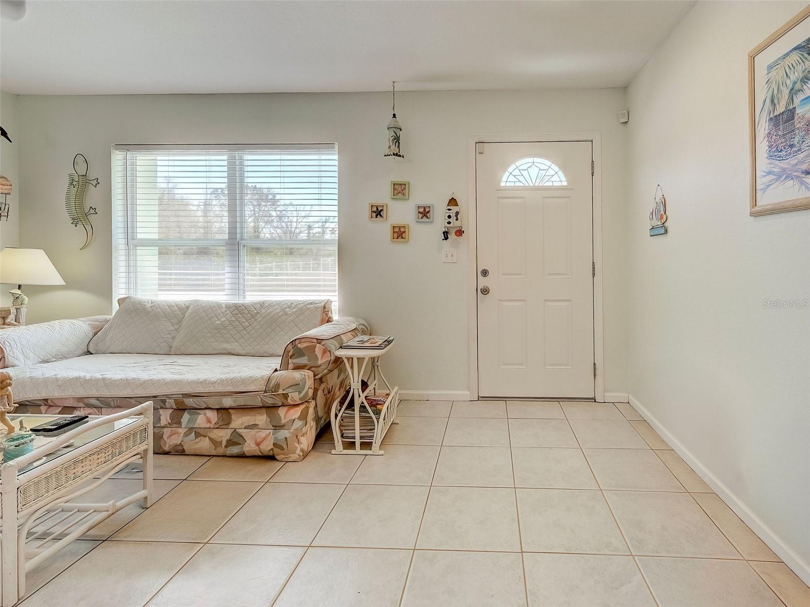 Image 12 of 35 For 11052 Sunnydale Avenue