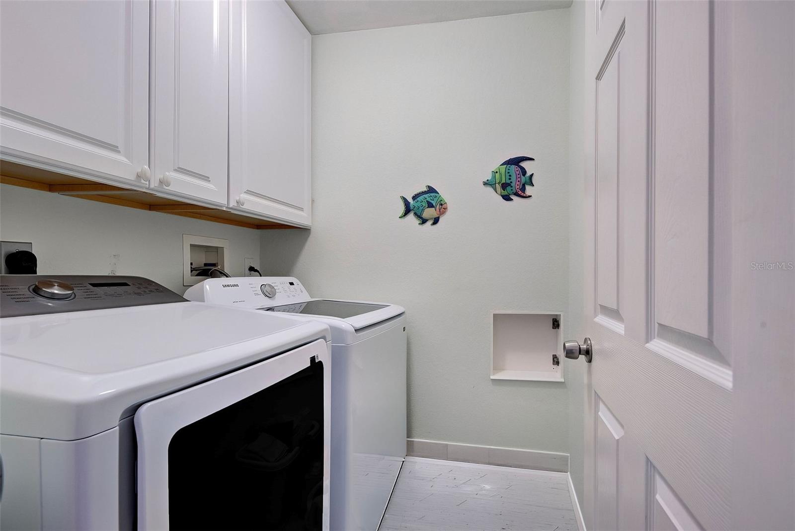 Image 22 of 35 For 11052 Sunnydale Avenue