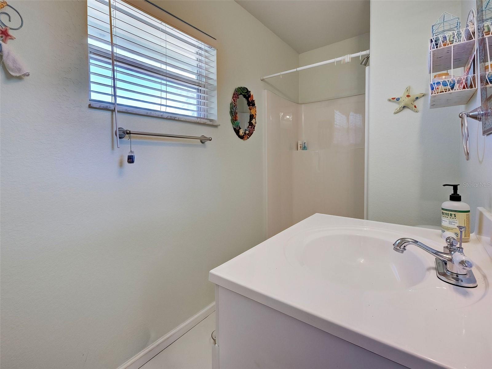 Image 25 of 35 For 11052 Sunnydale Avenue