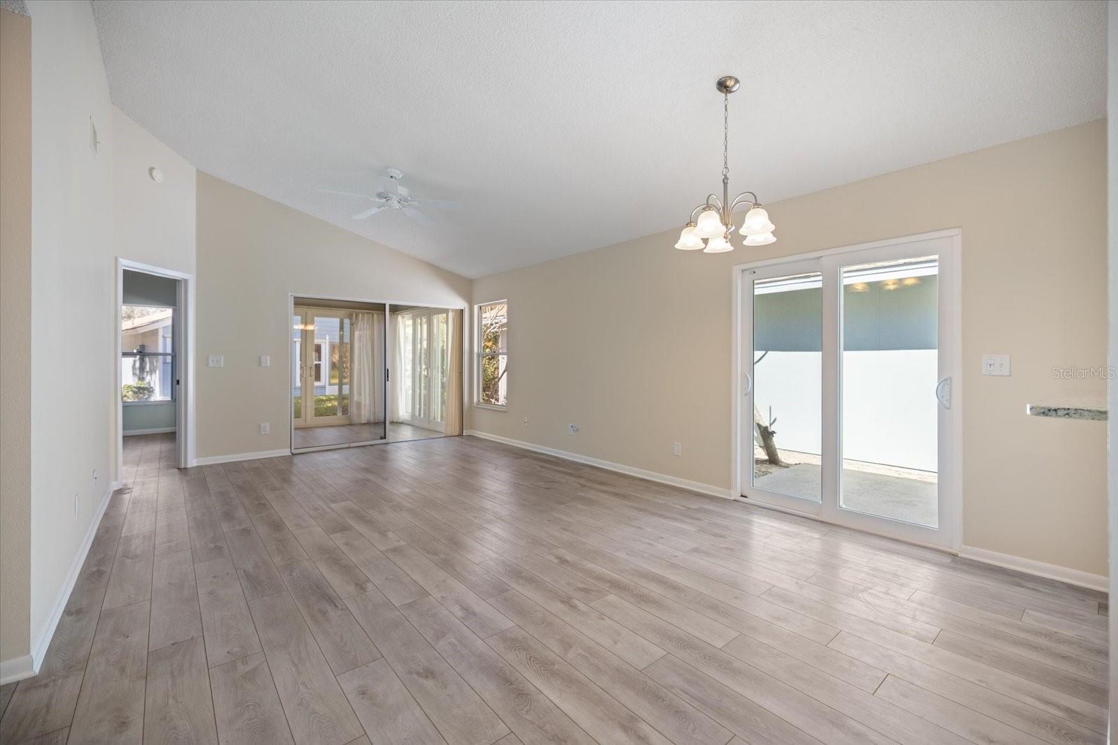 Image 10 of 43 For 856 Chatham Drive 856