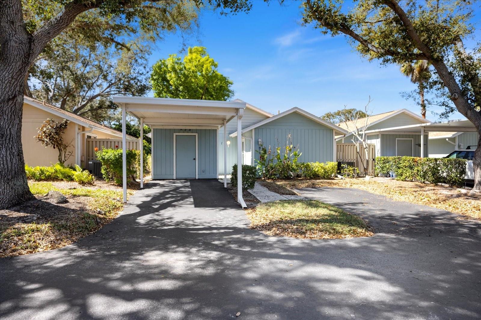 Image 32 of 43 For 856 Chatham Drive 856