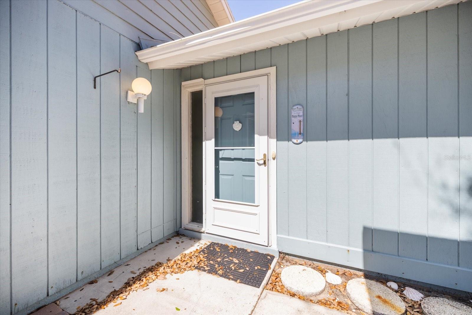 Image 4 of 43 For 856 Chatham Drive 856