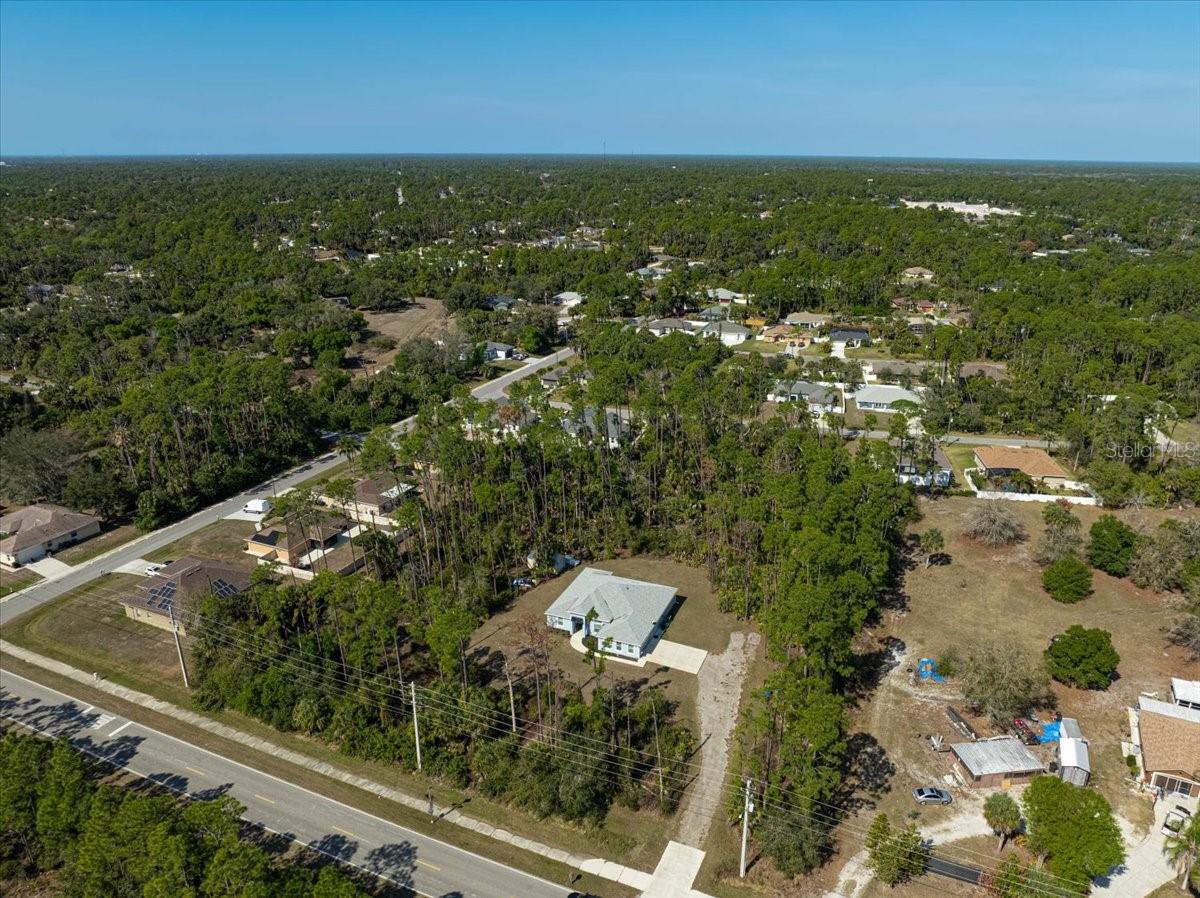 Listing photo id 51 for 4109 Cranberry Boulevard