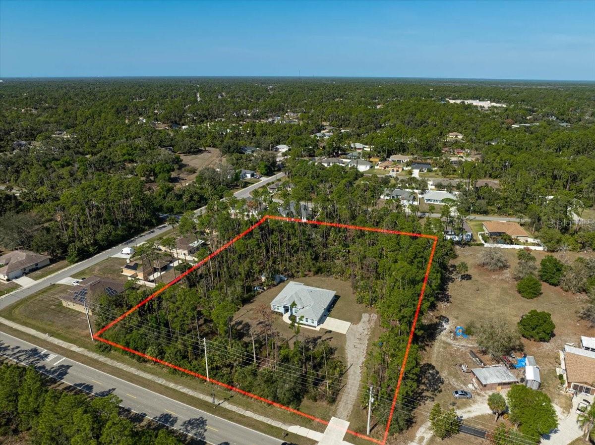 Listing photo id 57 for 4109 Cranberry Boulevard