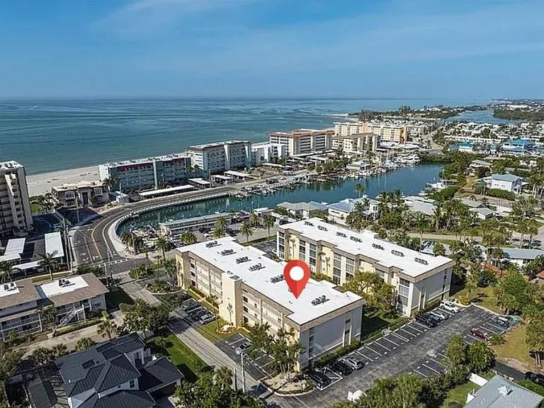 Details for 995 Laguna Drive 305, VENICE, FL 34285