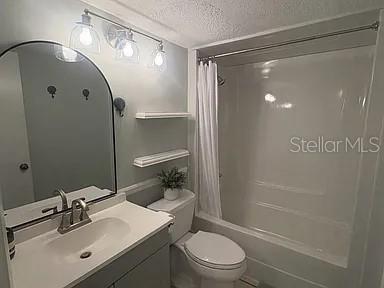 Image 11 of 16 For 995 Laguna Drive 305