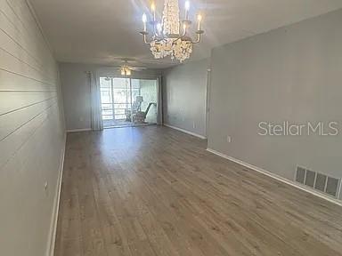 Image 4 of 16 For 995 Laguna Drive 305