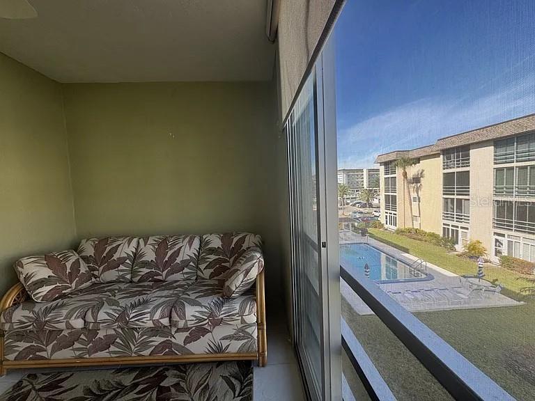 Image 6 of 16 For 995 Laguna Drive 305