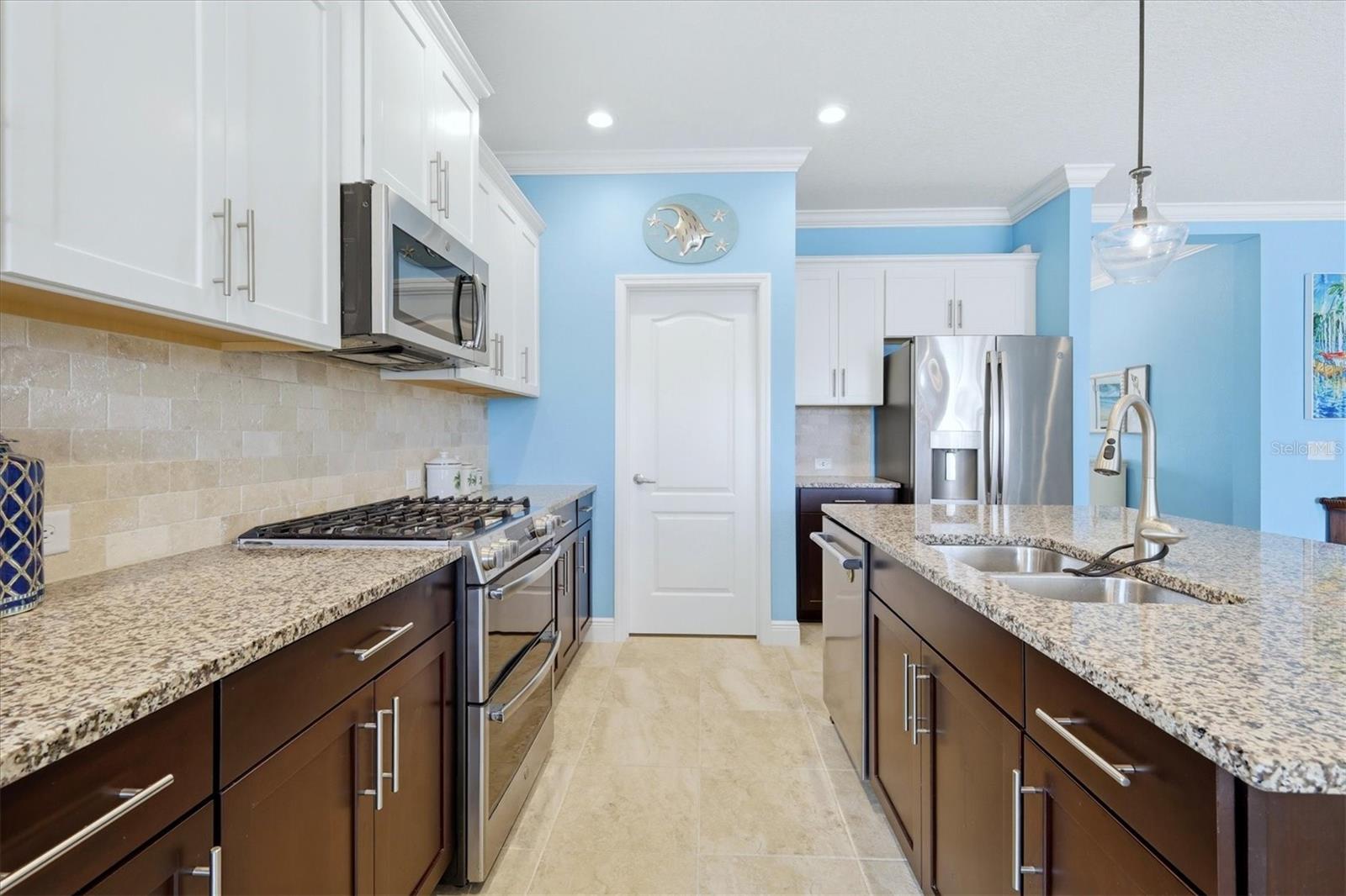 Image 21 of 81 For 1675 Still River Drive