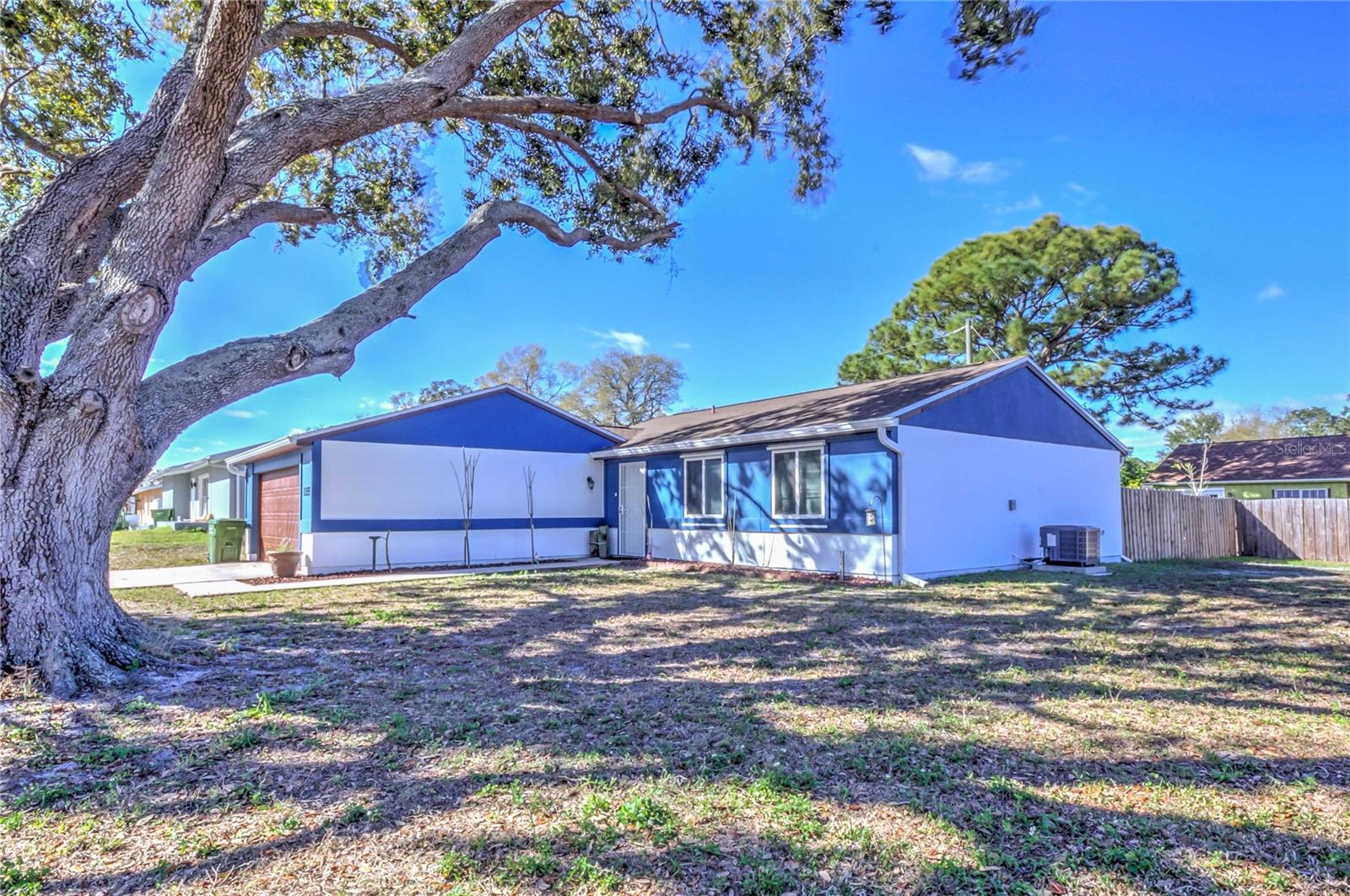 Image 8 of 33 For 1355 Pompano Avenue