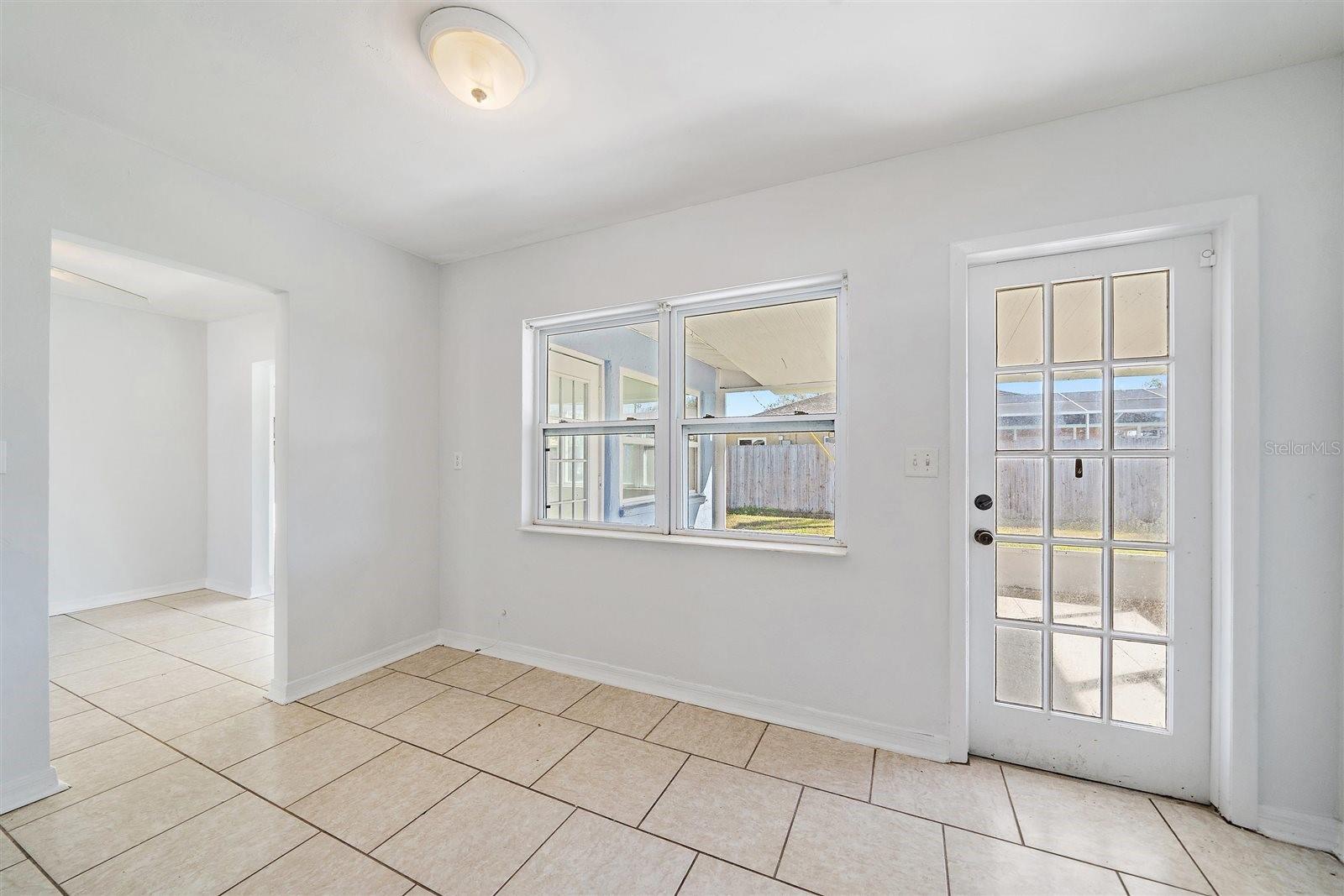 Image 10 of 12 For 816 Tanager Road