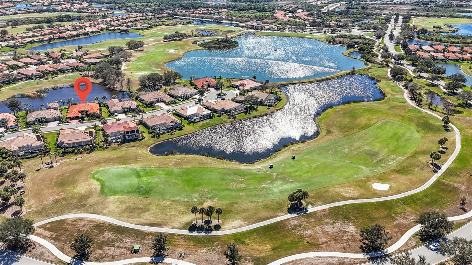 Listing photo id 53 for 214 Martellago Drive