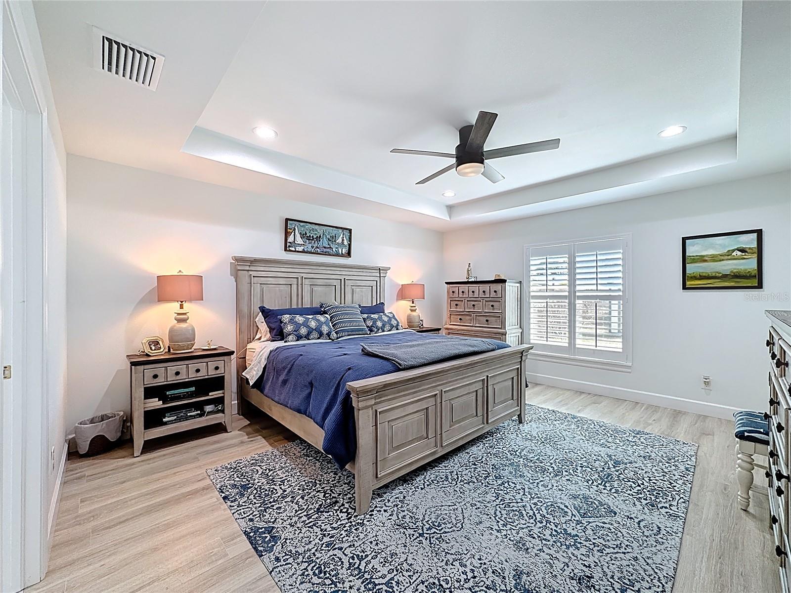 Image 28 of 57 For 10285 Rockford Avenue