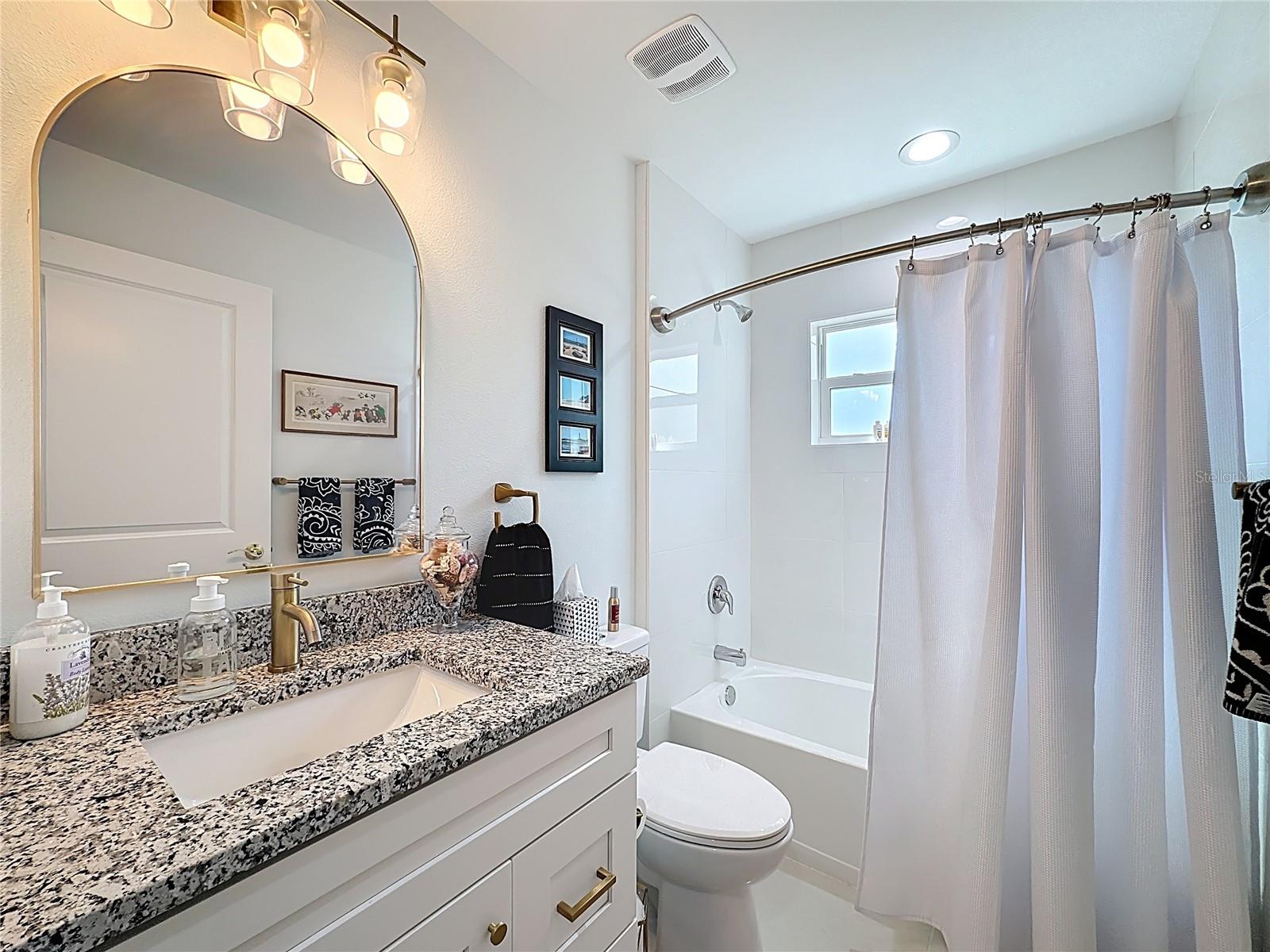 Image 38 of 57 For 10285 Rockford Avenue