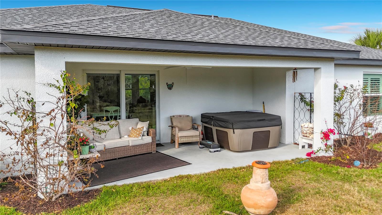 Image 42 of 57 For 10285 Rockford Avenue