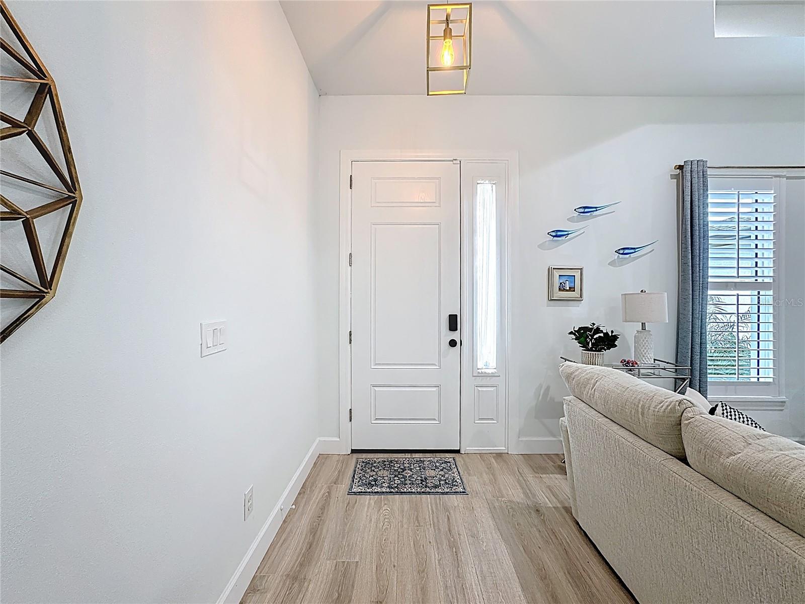 Image 5 of 57 For 10285 Rockford Avenue