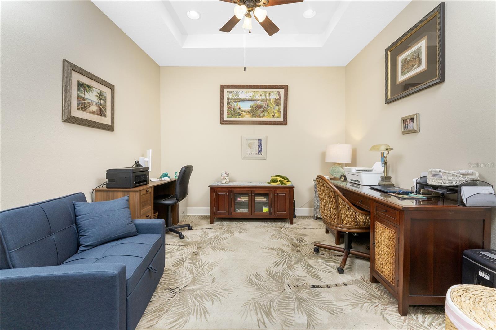 Image 18 of 58 For 215 Fontanelle Circle