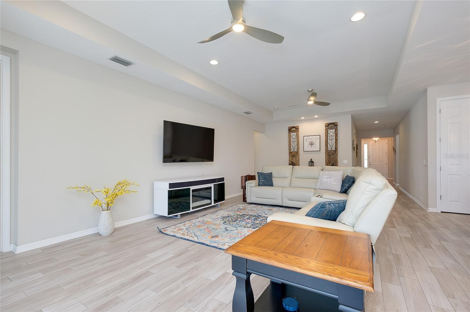 Image 3 of 64 For 11472 Montserrat Drive