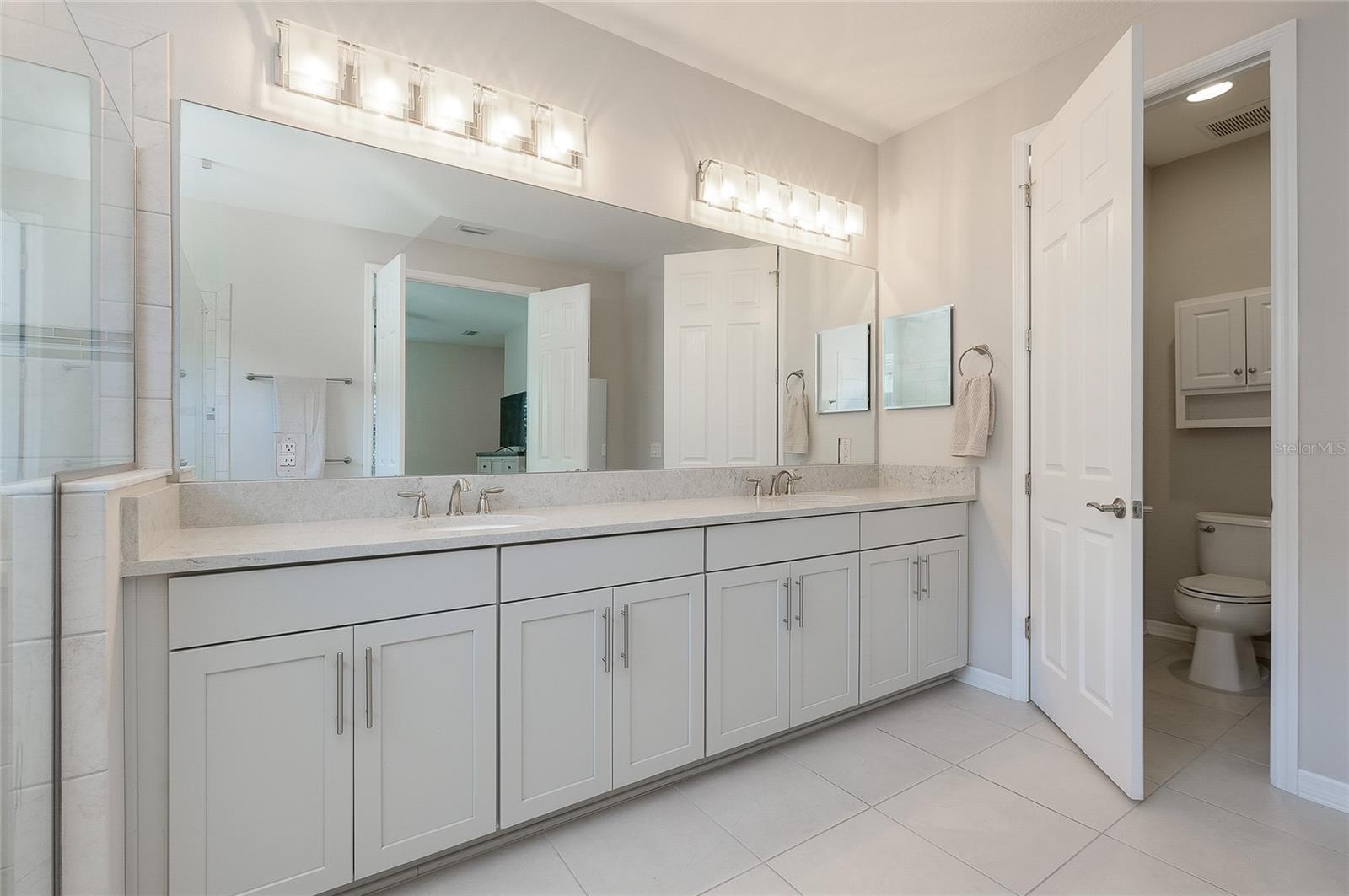 Image 30 of 64 For 11472 Montserrat Drive